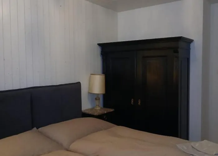 Churfirsten Blick - Private Gaestezimmer 民宿 Flums